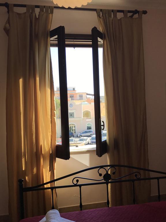 B&B Porticella Marsala Bagian luar foto